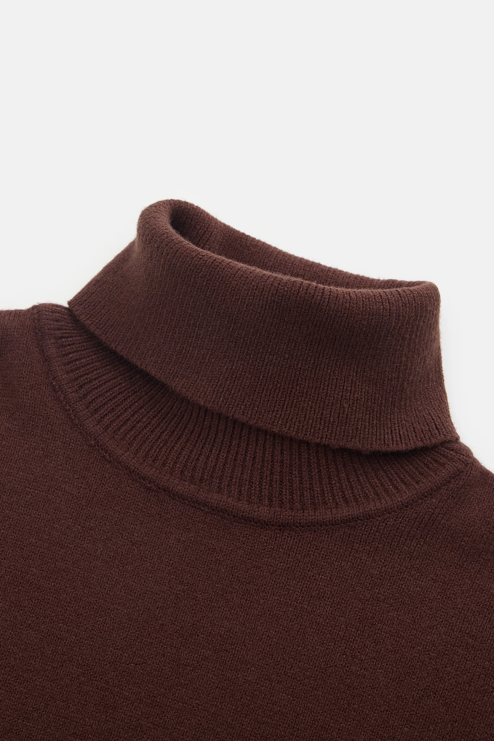 Ellie Turtleneck - Espresso - Image 8